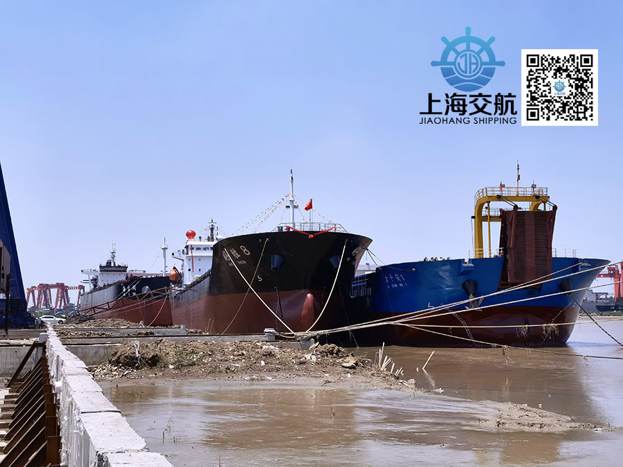 长江船运