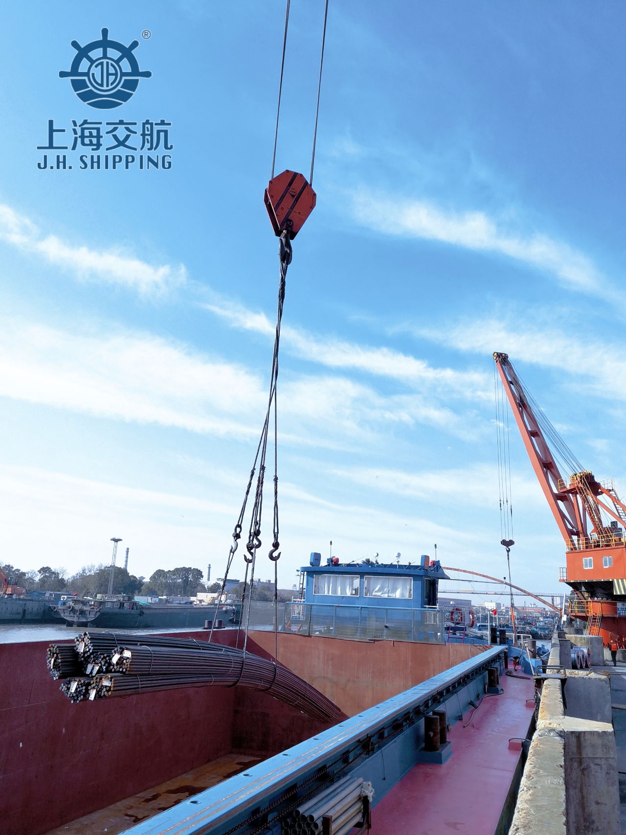 2-2305220R625212.jpg